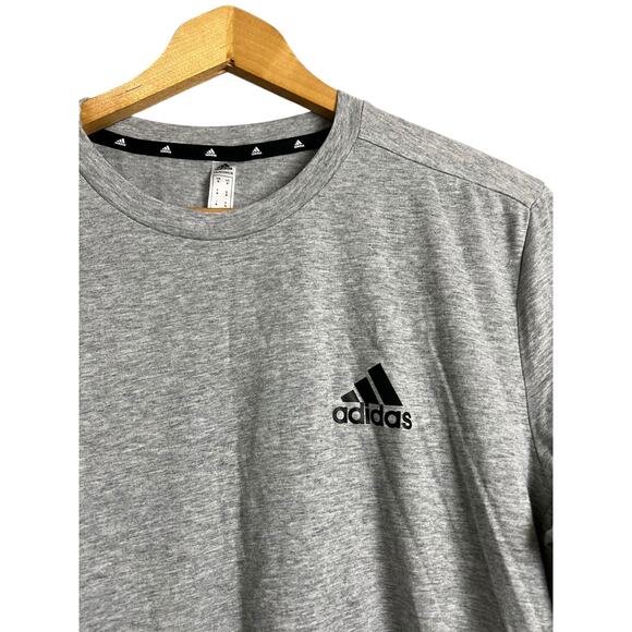 Adidas Mens T-Shirt Tee Shirt Basic Casual Everyday Athleisure Athletic M - Picture 2 of 6